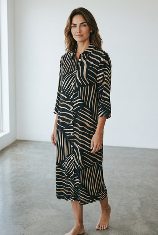VLT's by Valentina's - 25-308 - Long viscose dress with elbow-length sleeves and abstract pattern