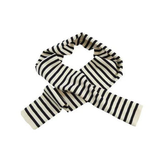 Striped wool Breton scarf with black and white horizontal lines on white background